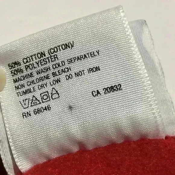 Vintage Kiss Me It’s Christmas Bear Winter Sweatshirt Jumper Oversized Tultex - Picture 8 of 9